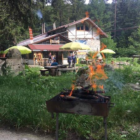 Хижа Ловна В Рила Panichishte Buitenkant foto