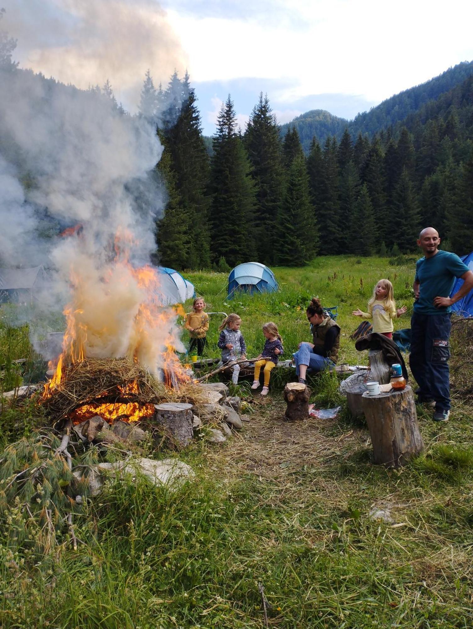 Хижа Ловна В Рила Panichishte Buitenkant foto